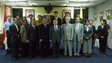 東北大学・インドネシア大学関係者(調印式終了後)