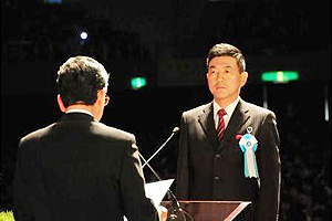 芳賀 満