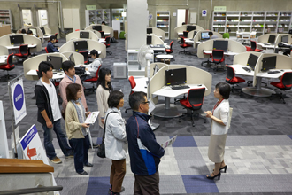 自由見学（附属図書館本館）