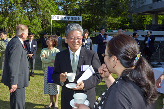 茶話会