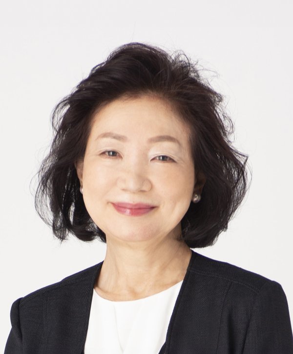 帯野　久美子