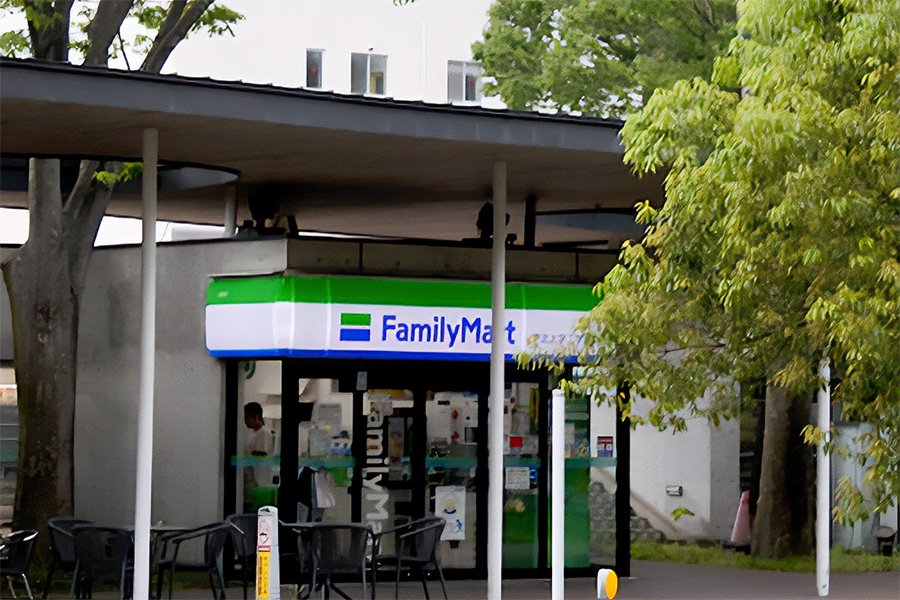 ファミリーマート