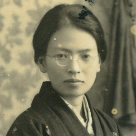 河野多麻(中村多麻)